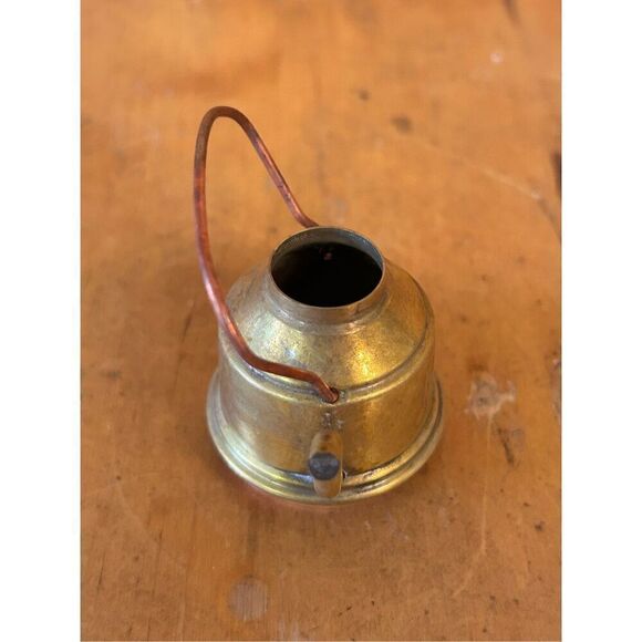 ANTIQUE HANDMADE SOLDERED MINI COPPER BRASS KETTLE 2.25" HOLLAND - Picture 2 of 7